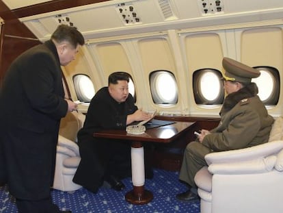 O líder norte-coreano, Kim Jong-un, em seu avião particular.