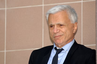 El actor Robert Blake, en noviembre de 2005, mientras era juzgado por el homicidio de su esposa.