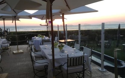 Terraza del restaurante L&#039;Ocean, en T&aacute;nger (Marruecos).