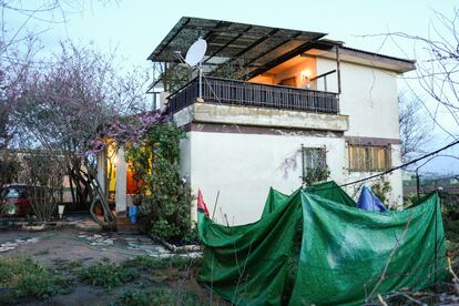 La casa del detingut, a El Poal, està sent escorcollada des de primera hora de la matinada.