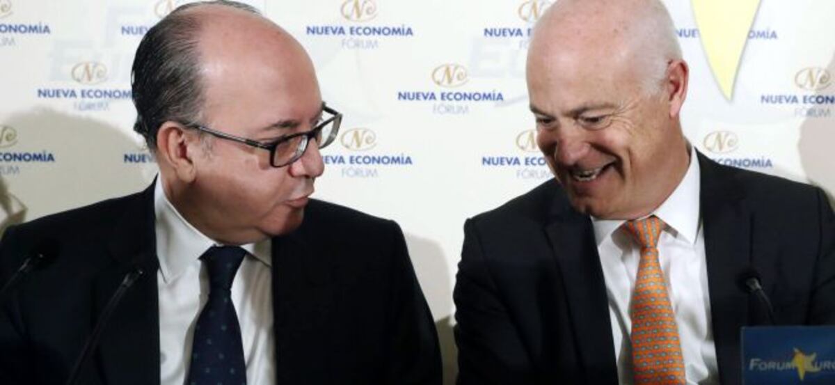 La AEB urge a privatizar Bankia y BMN para competir en igualdad ...