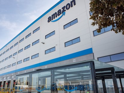 Centro logístico de Amazon en Dos Hermanas, Sevilla.