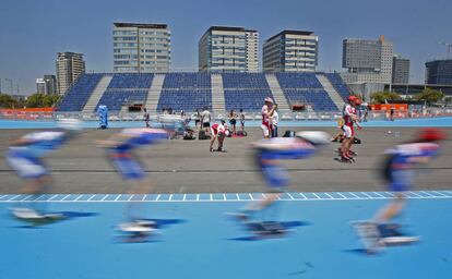 Entrenamiento de velocidad en la pista de los World Roller Games. 