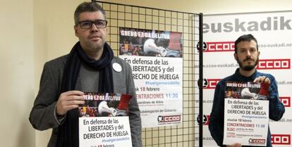 Unai Sordo, a la izquierda, este lunes en Bilbao en el anuncio de la convocatoria de movilizaciones en defensa del derecho de huelga.