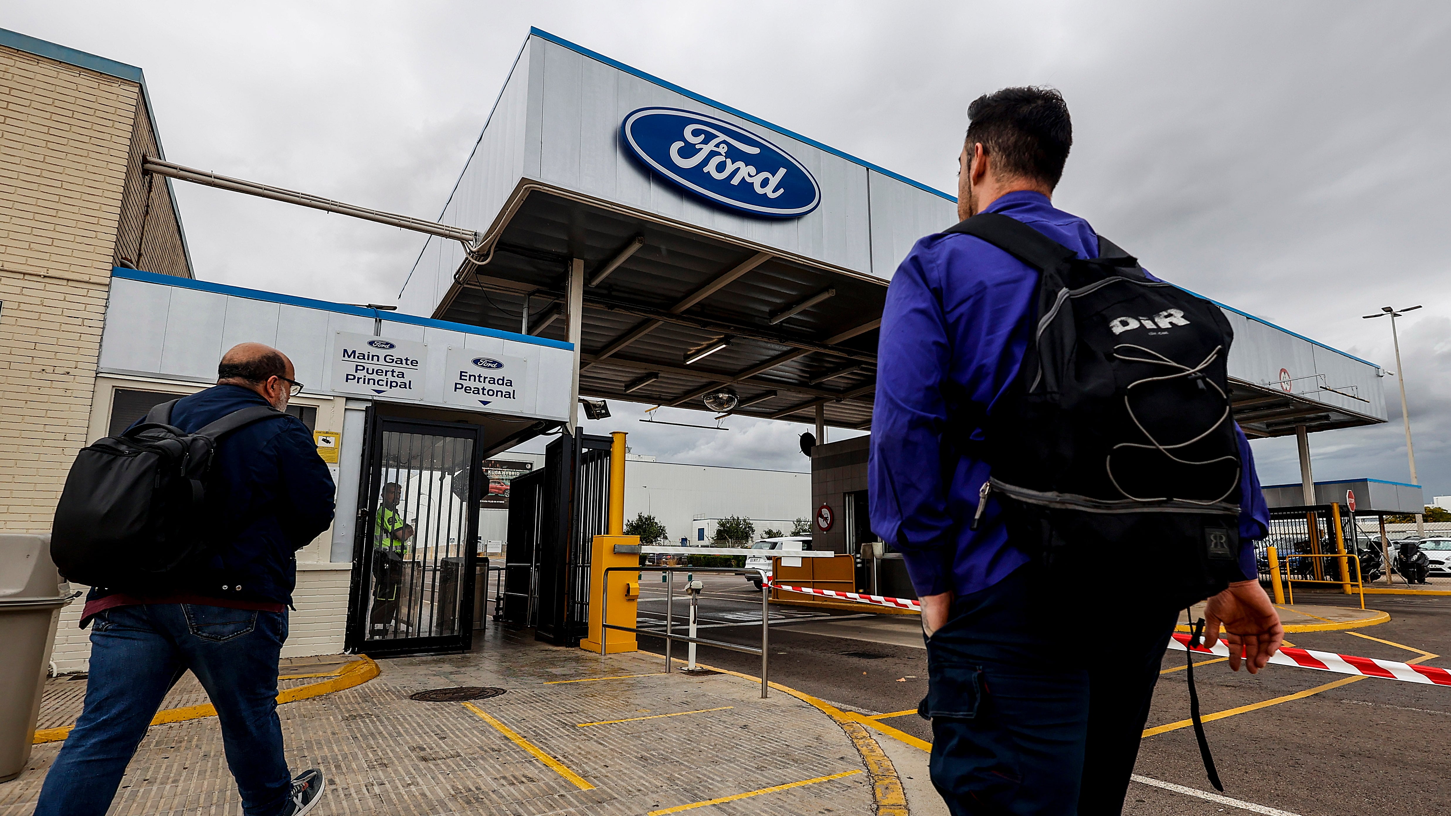 Ford parará la producción de Almussafes 15 días en enero y febrero