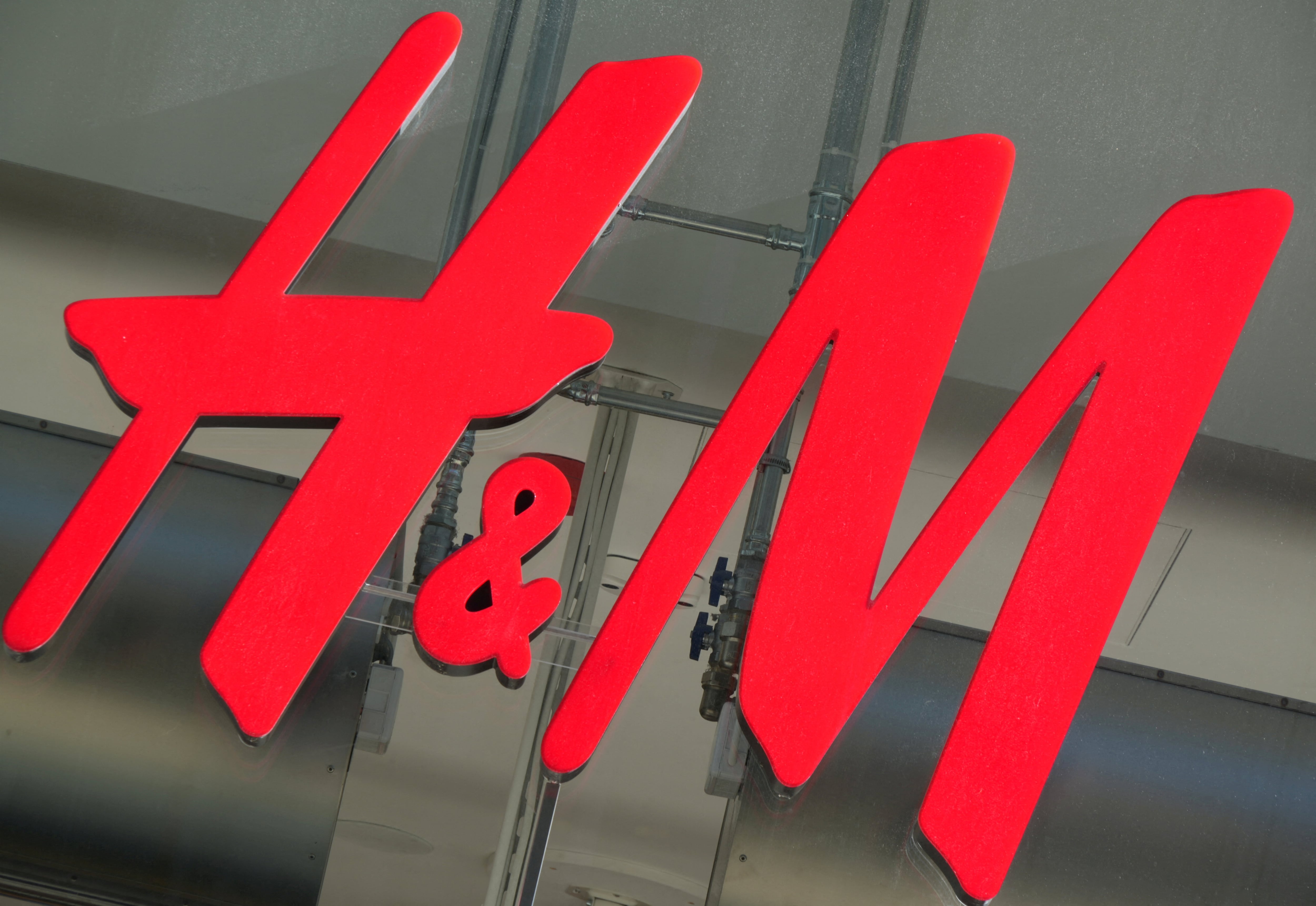 H&M sufre en Bolsa pese a batir previsiones con sus beneficios del segundo trimestre
