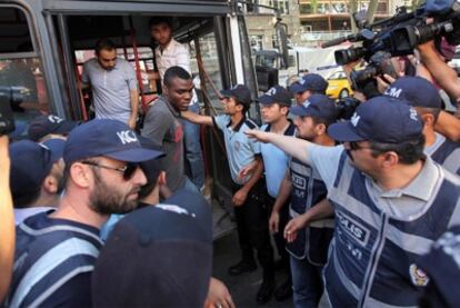 Emmanuel Emenike, jugador del Fenerbahçe.