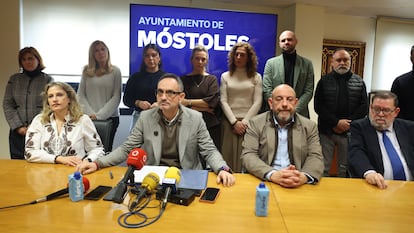 El alcalde de Móstoles se niega a dimitir e insinúa que la edil tenía aspiraciones de escalar en el ayuntamiento: “No hay una causa judicial” 
