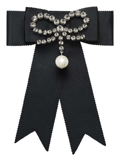 Broche (29,99 euros).