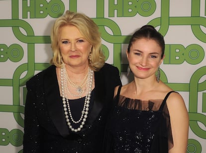 Candice Bergen y Chloe Malle en los Globos de Oro de 2019.