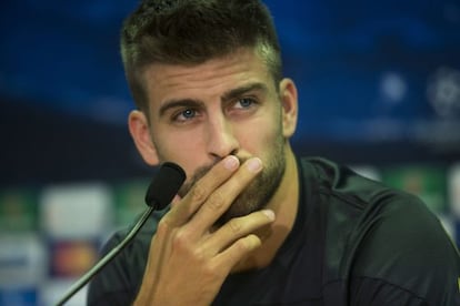 Piqué, durante la rueda de prensa en Barcelona.