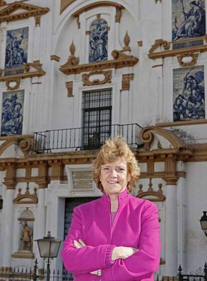 Soledad Becerril, candidata por el PP al Congreso en Sevilla.