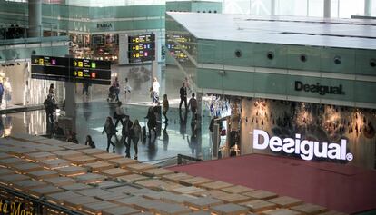 Tienda de Desigual en el aeropuerto de Barcelona.