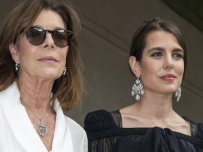 Carolina Mónaco con su hija Carlota Casiraghi, en Mónaco el año pasado.