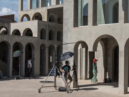 Ropa sin género y moda alejada de las tendencias: las claves de la nueva edición 080 Barcelona Fashion