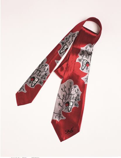 Corbata estampada con la obra de Dalí 'Infinito-¿Dónde?', 1946-1947.