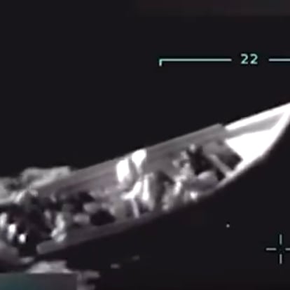 Fuerzas de Estados Unidos “dispararon” a un barco procedente de Venezuela con drogas. Momento del ataque