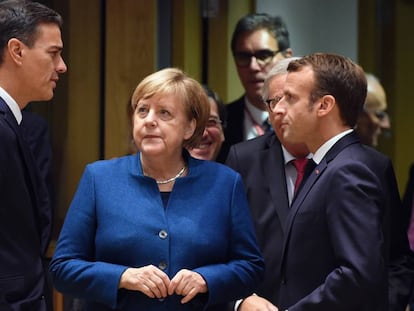 Sánchez, Merkel y Macron, en octubre pasado.