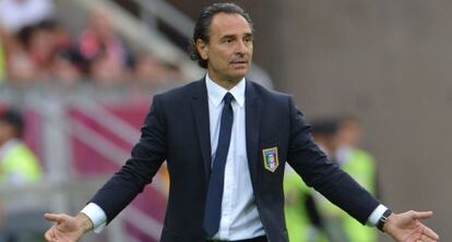 Prandelli, durante el partido Espa?a-Italia.