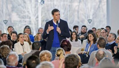 Pedro S&aacute;nchez, en la asamblea abierta del PSOE este s&aacute;bado en Logro&ntilde;o.