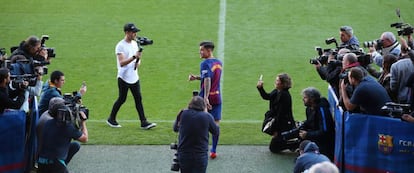 Coutinho, en el estadio Camp Nou durante su presentación.