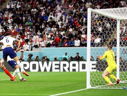 Giroud marcaba el gol de la victoria de Francia ante Inglaterra en los cuartos de final del Mundial, el sábado en Jor (Qatar).