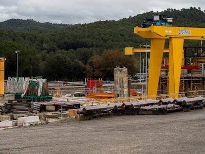 La planta de Gaià (Bages) donde se prefabrican las piezas para la construcción de la Sagrada Familia.