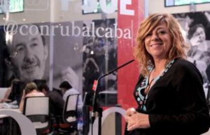 Elena Valenciano en la presentación de Diálogos con Rubalcaba. 