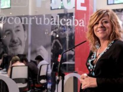 Elena Valenciano en la presentación de Diálogos con Rubalcaba. 