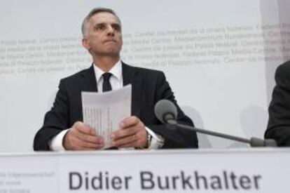 El presidente Federal de Suiza, Didier Burkhalter y titular de Exteriores durante una rueda de prensa celebrada en Berna. EFE/Archivo