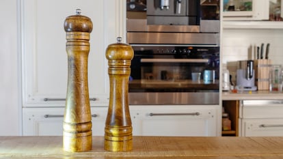 Gracias a su diseño minimalista y elegante es ideal como elemento decorativo en la cocina. GETTY IMAGES.