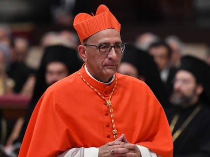El cardenal y presidente de la Conferencia Episcopal , Juan José Omella, este julio en el Vaticano.