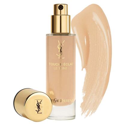 Una base de maquillaje imprescindibe: El primer fondo de maquillaje luz pura de Yves Saint Laurent. Normalmente en Sephora cuesta 34,95 euros pero hoy se puede adquirir con un 15% de descuento (29,71 euros)