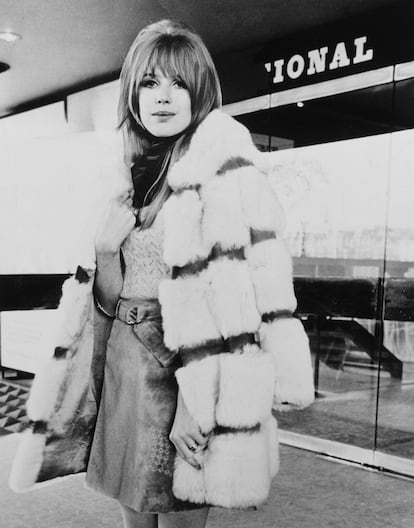 “Con profunda tristeza anunciamos el fallecimiento de la cantante, compositora y actriz Marianne Faithfull. Ha muerto hoy en paz en Londres, en compañía de su querida familia. La echaremos mucho de menos”, ha dicho un portavoz de la cantante y actriz.