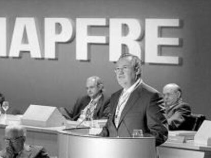 Mapfre compra el 50% del negocio de seguros de vida de Bankinter