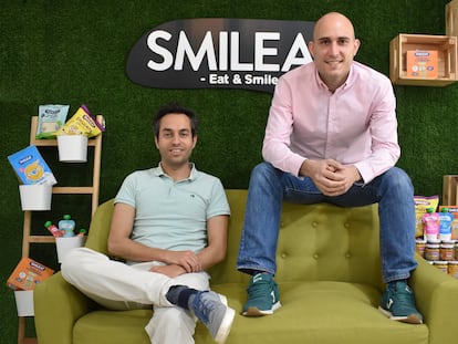 Alberto Jiménez, a la izquierda, y Javier Quintana, fundadores de Smileat.