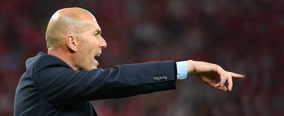 El ya ex entrenador del Real Madrid, Zinedine Zidane.