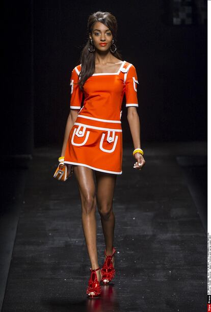 moschino primavera verano 2013