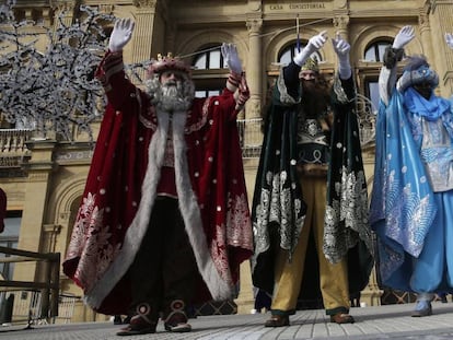Llegada de los Reyes Magos al Ayuntamiento de San Sebastian