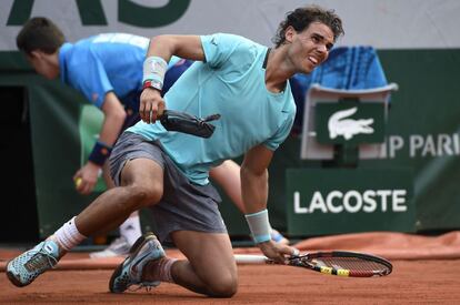 Nadal tras ganar el último punto del partido de la final de Roland Garros 2014.