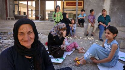 Desplazados kurdos iraqu&iacute;es por la violencia en Kirkuk. 