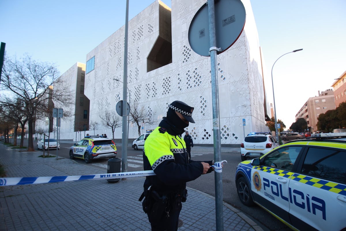 La tragedia de Adamuz en datos: los forenses identifican a cinco cadáveres de 37 y otros tres siguen dentro del Alvia