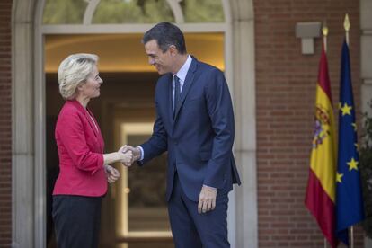 Pedro Sánchez y Ursula von der Leyen, este miércoles en la Moncloa. 