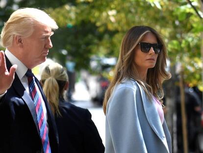 El president Donald Trump i la seva dona Melania a la sortida de l'església aquest diumenge a Washington.