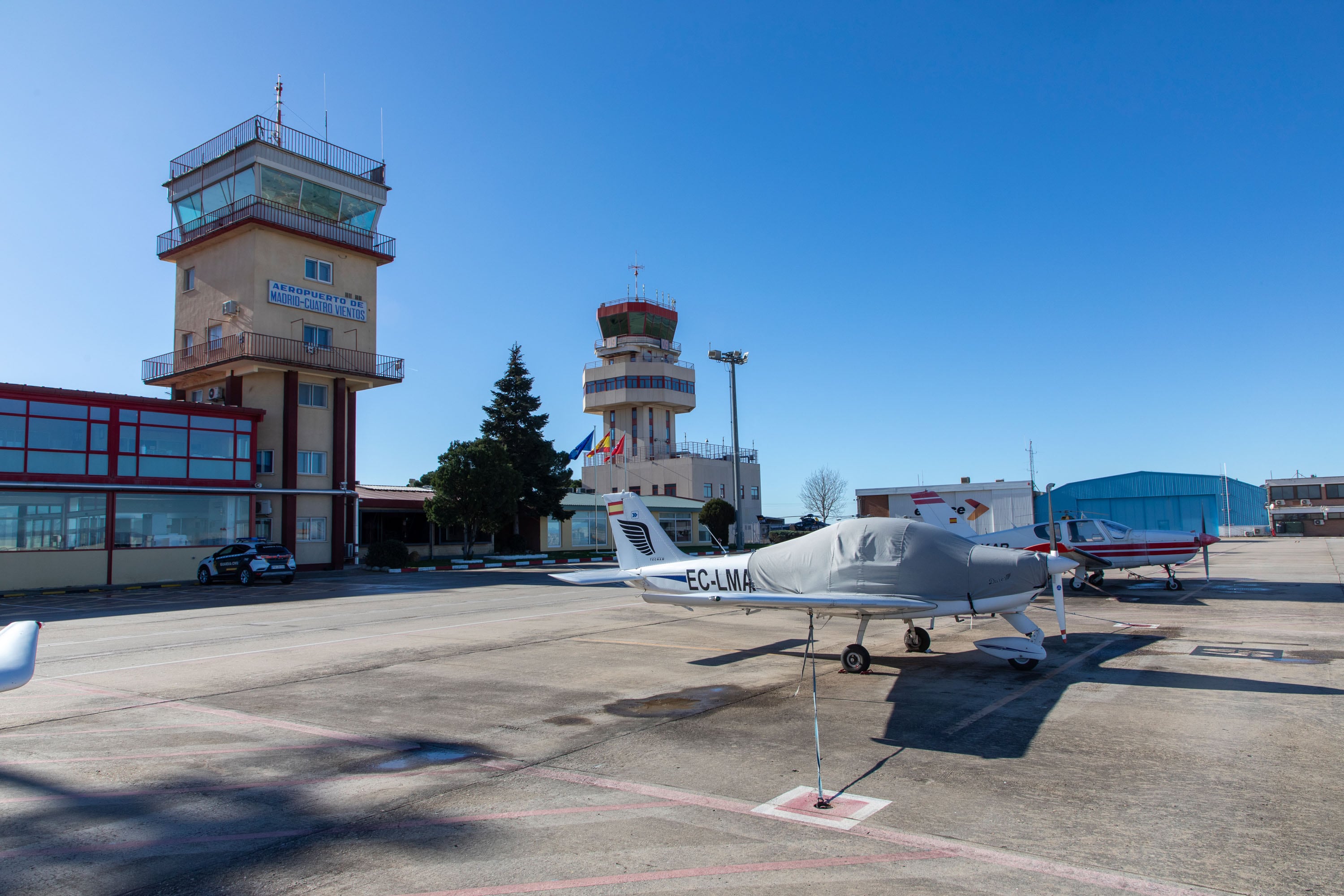 Los controladores aéreos, a un paso del conflicto laboral en las torres liberalizadas