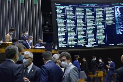 Sessão da Câmara nesta terça-feira.