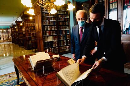 El líder del PP, Pablo Casado, visita la Real Academia Española (RAE).