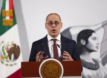 José Antonio Merino en conferencia de prensa en el Palacio Nacional, este 13 de marzo.