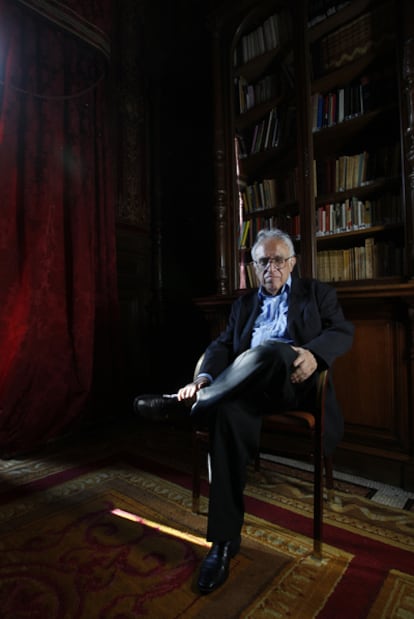 Carlos Monsiváis (Ciudad de México, 1938-2010), en una imagen de 2008 en Casa de América, Madrid.
