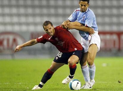 Soldado ha firmado un gran gol desde el centro del campo